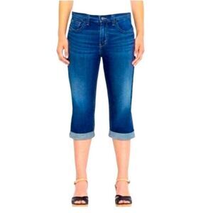 Levi 515 Capri cuffed jeans.